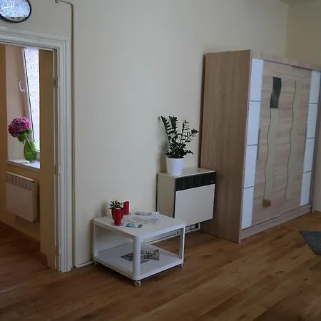 Marco - Stare - Super Wi Fi Cracovie